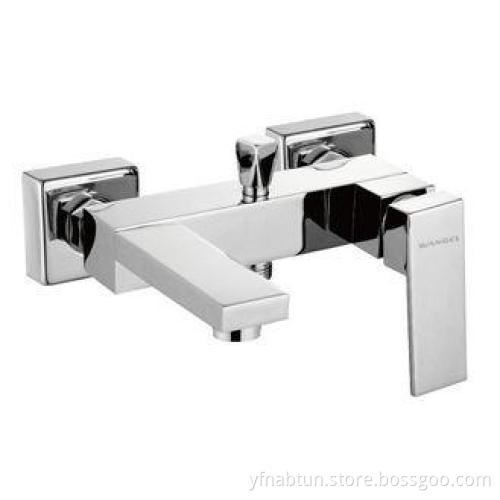 Brass Two Hole Wall Mounted Bath Taps And Square Body For S
